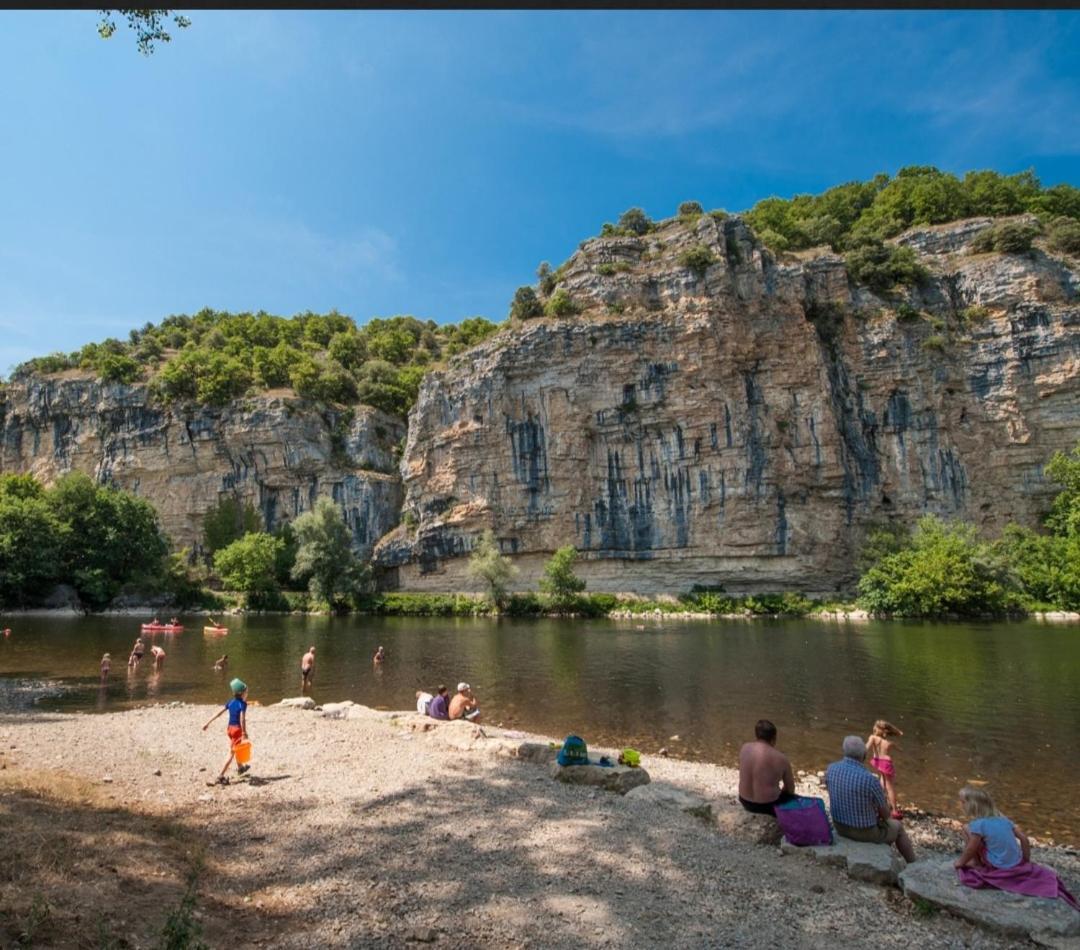L Appart D En Face Sarlat Exterior foto